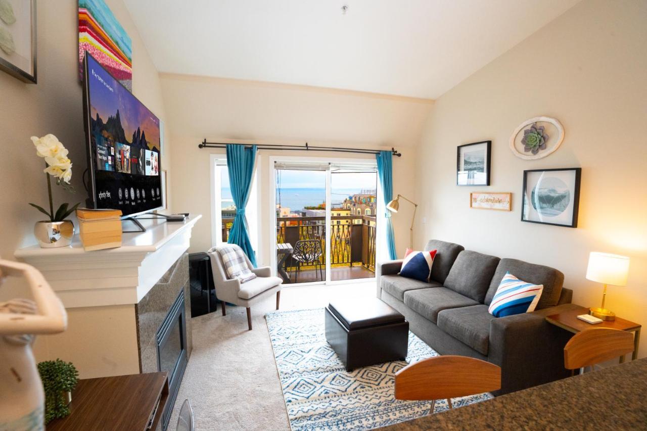 Top Floor Water View Oasis Near Space Needle & Cruise Seattle Bagian luar foto
