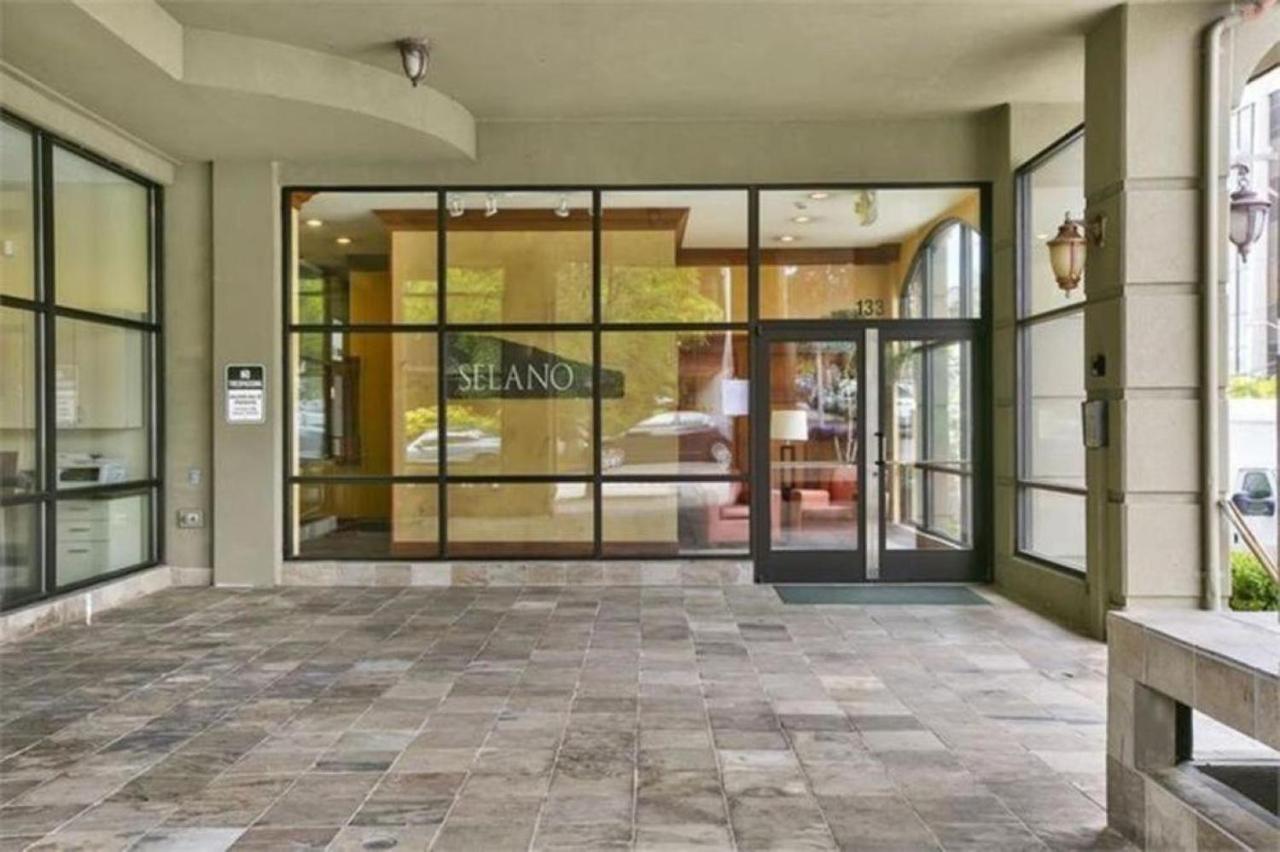 Top Floor Water View Oasis Near Space Needle & Cruise Seattle Bagian luar foto